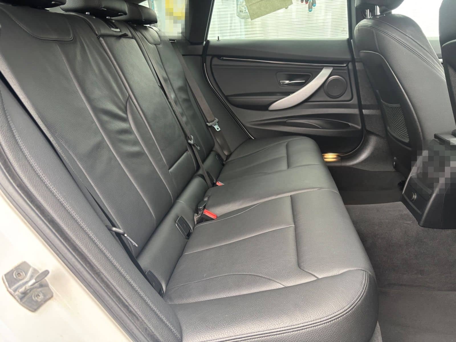 BMW 320i GT Leder NavPR HUD Pano A.LED Hifi Memo 2Hd foto 14