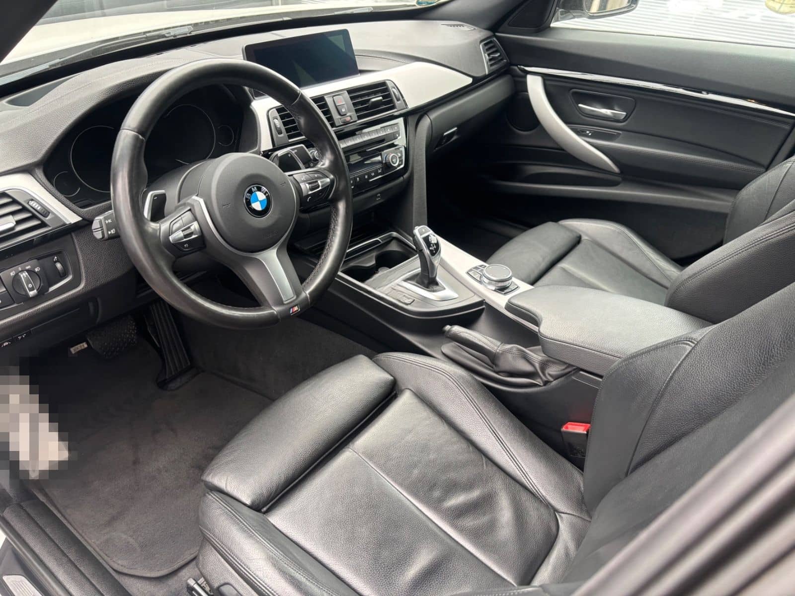 BMW 320i GT Leder NavPR HUD Pano A.LED Hifi Memo 2Hd foto 10