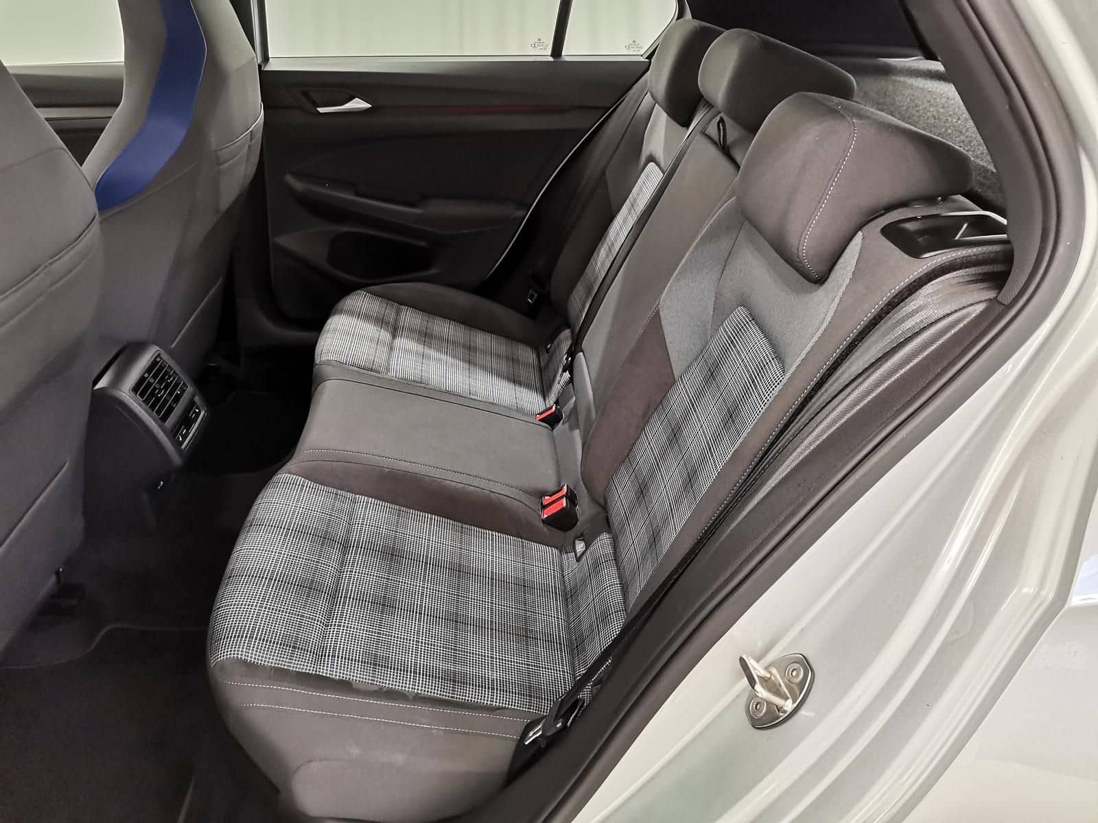 Volkswagen Golf 1.4 TSI DSG GTE eHybrid LED|Navi|Standhzg.| foto 21