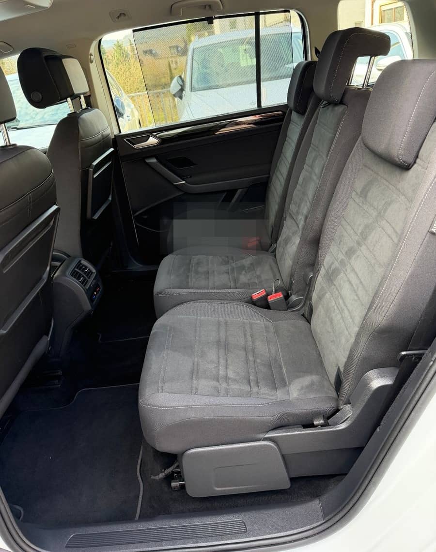 Volkswagen Touran 2.0 TDI SCR DSG Highline 1.Hand ACC foto 11