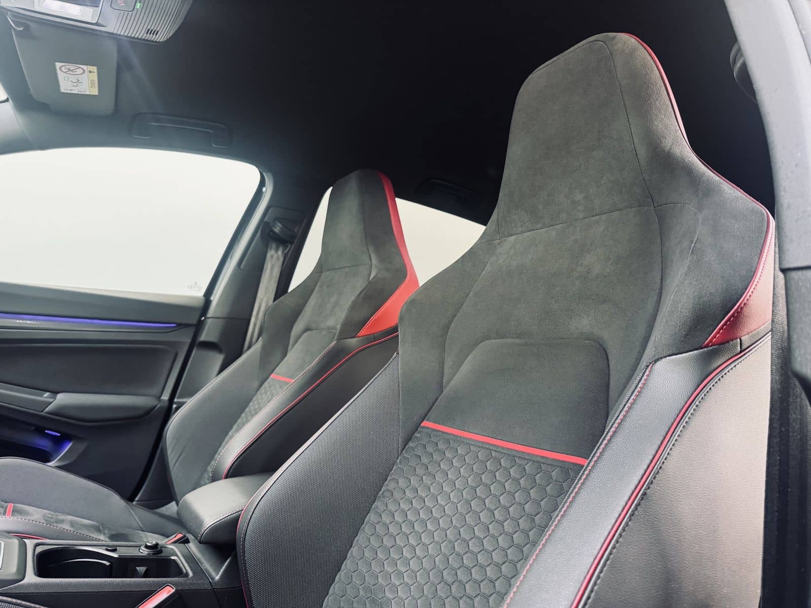 Volkswagen Golf GTI Clubsport / IQ Light / Navi /Harman-Kar foto 19