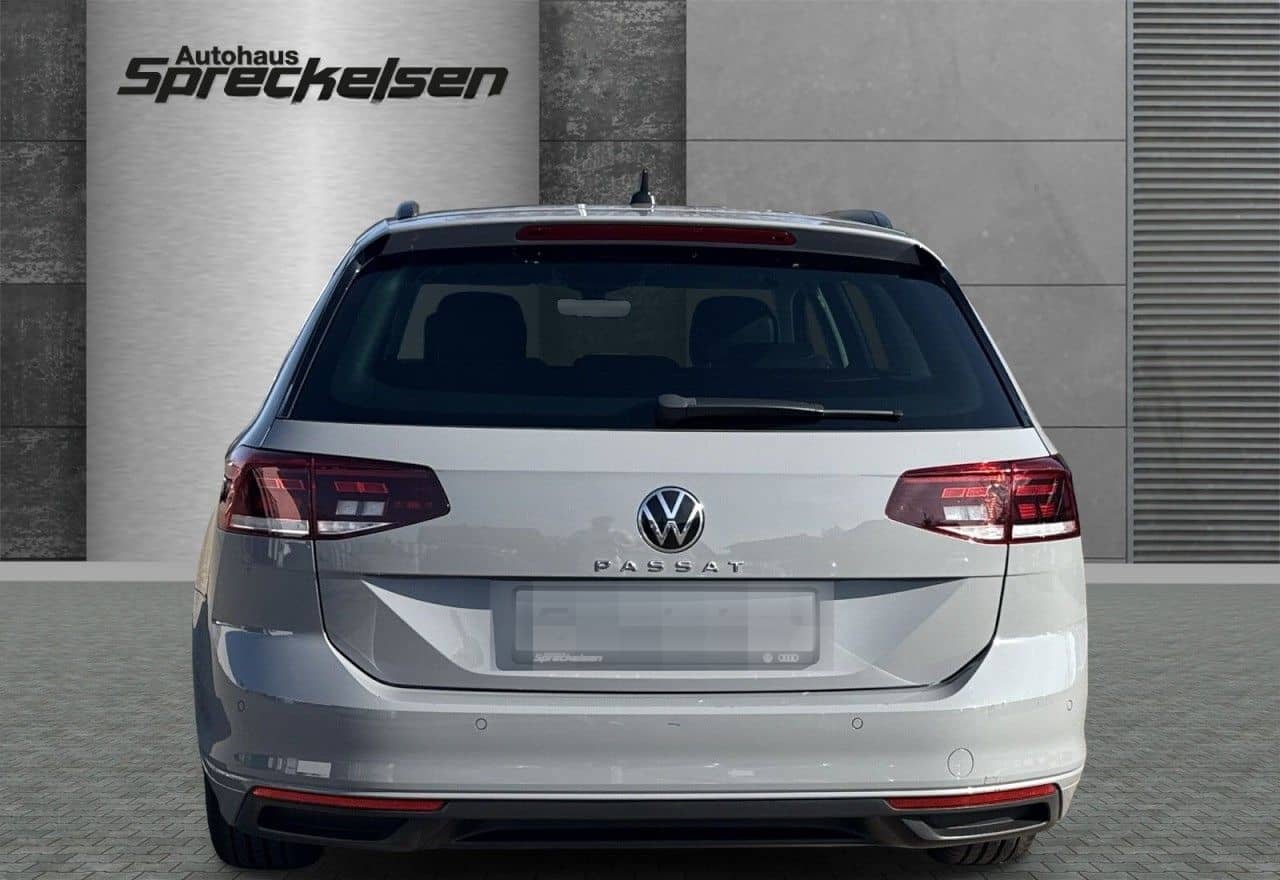 Volkswagen Passat Variant 2.0 TDI++Aut.++AHK++Navi++Massage foto 4