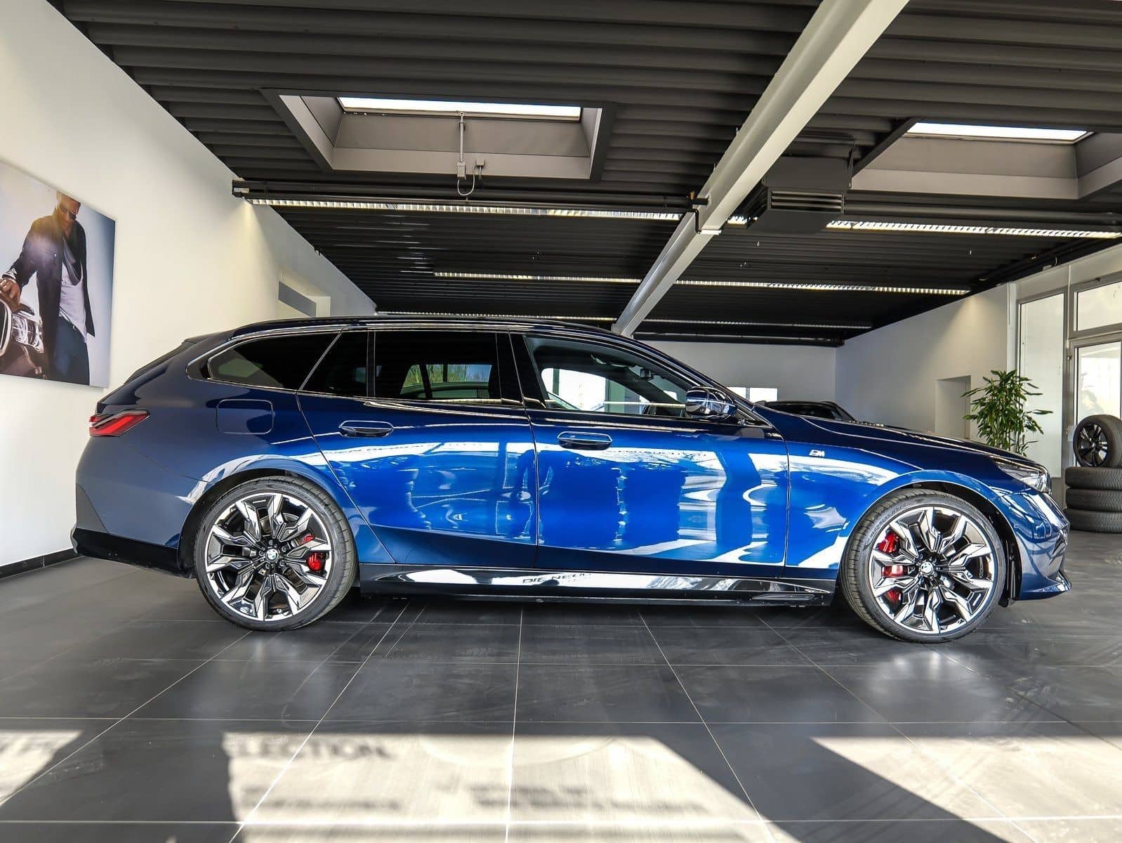 BMW i5 xDrive40 Touring+M Sport Pro+LC Prof.+AHK+Hea foto 11