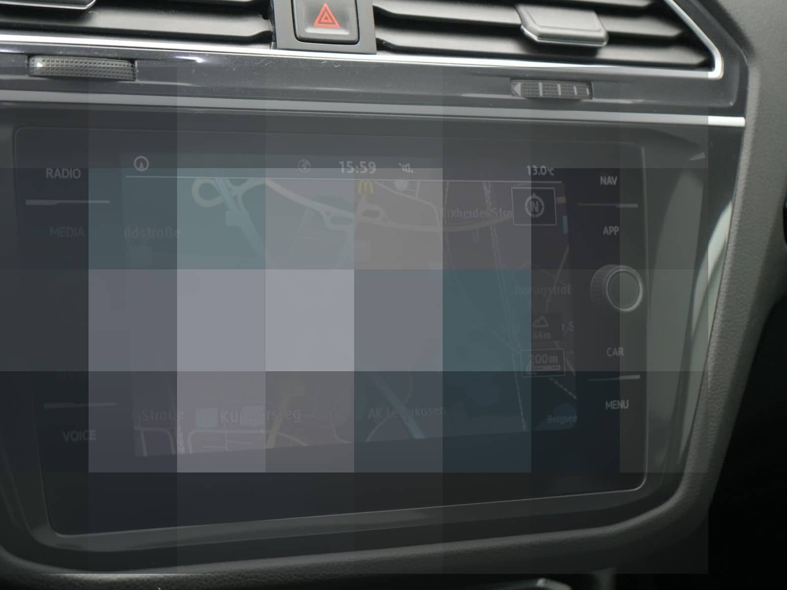 Volkswagen Tiguan R-Line AHK ACC NAVI SHZ PANO foto 7