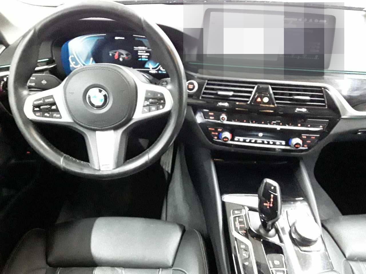 BMW 530e Touring Aut. AHK PANO LED KAMERA foto 7