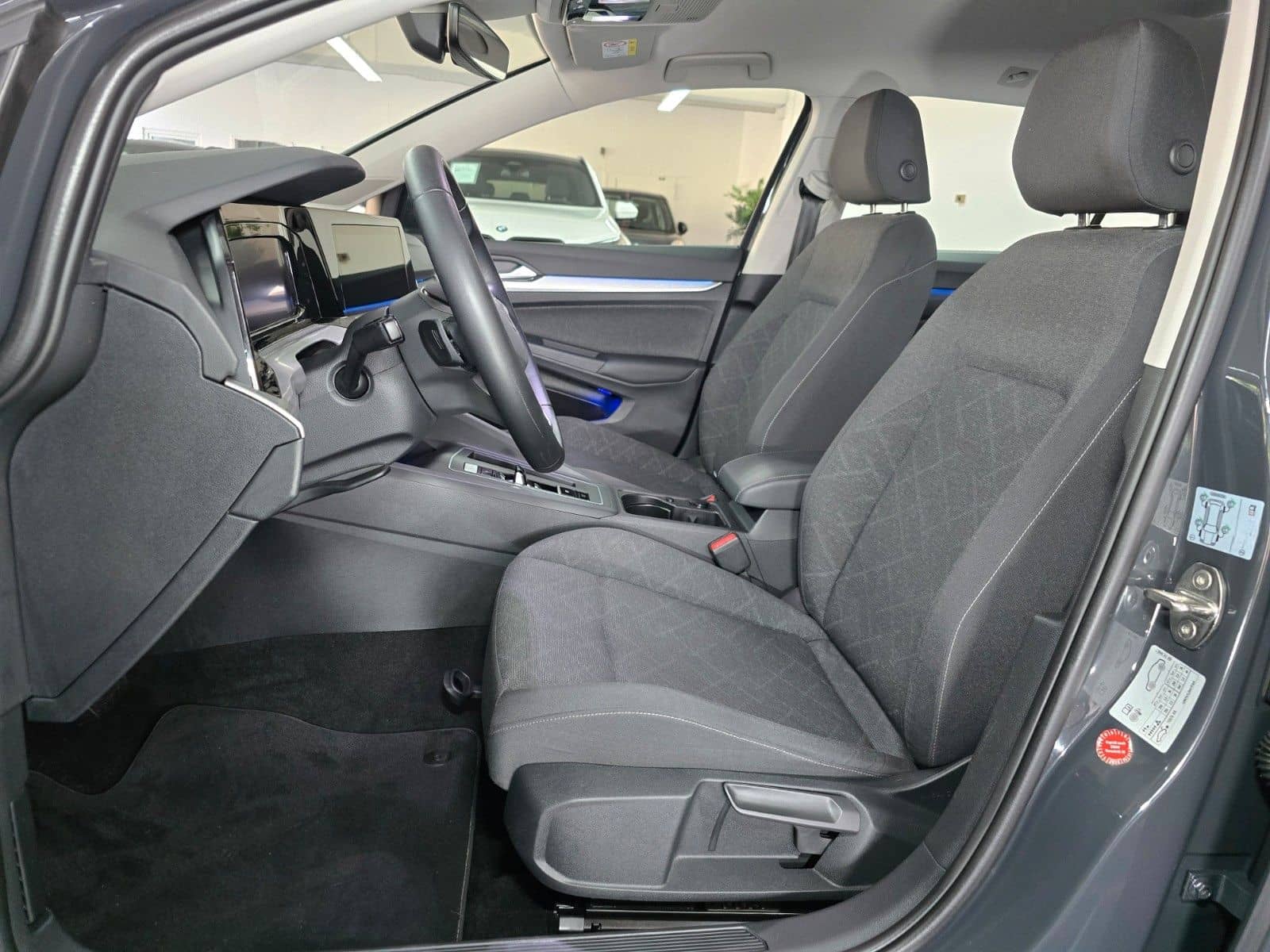 Volkswagen Golf VIII Variant 85kWTDI*RFK*AHK*LED*NAV*SH*DAB foto 14