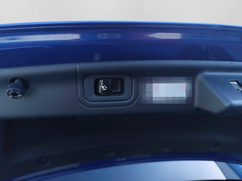 Mercedes-Benz C 180 AVANTGARDE|AHK|DISTR|SHZ|360°|LHZ|DAB foto 18