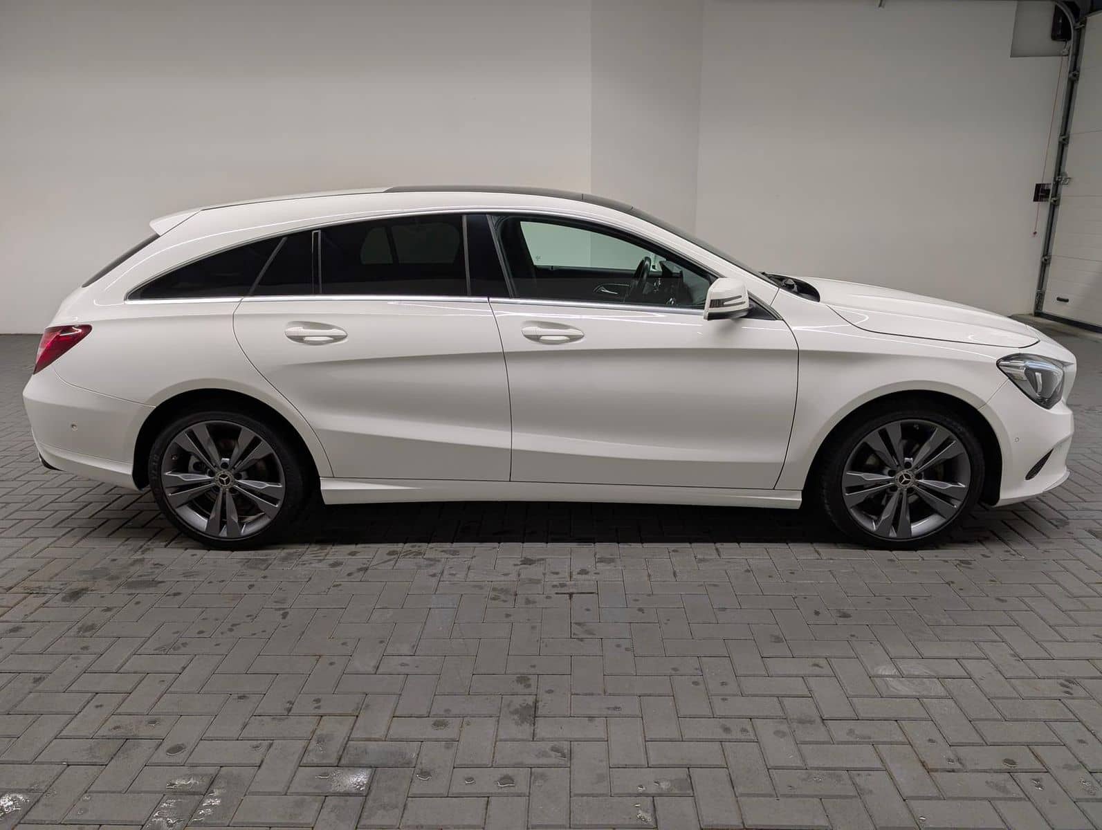 Mercedes-Benz CLA220 SB LED/Navi/SHZ/PDC/Tempom./Pano/18-LM foto 5