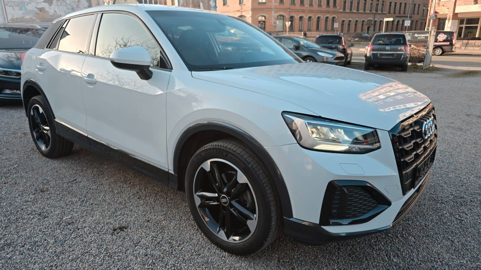 Audi Q2 35TFSI edition one foto 3