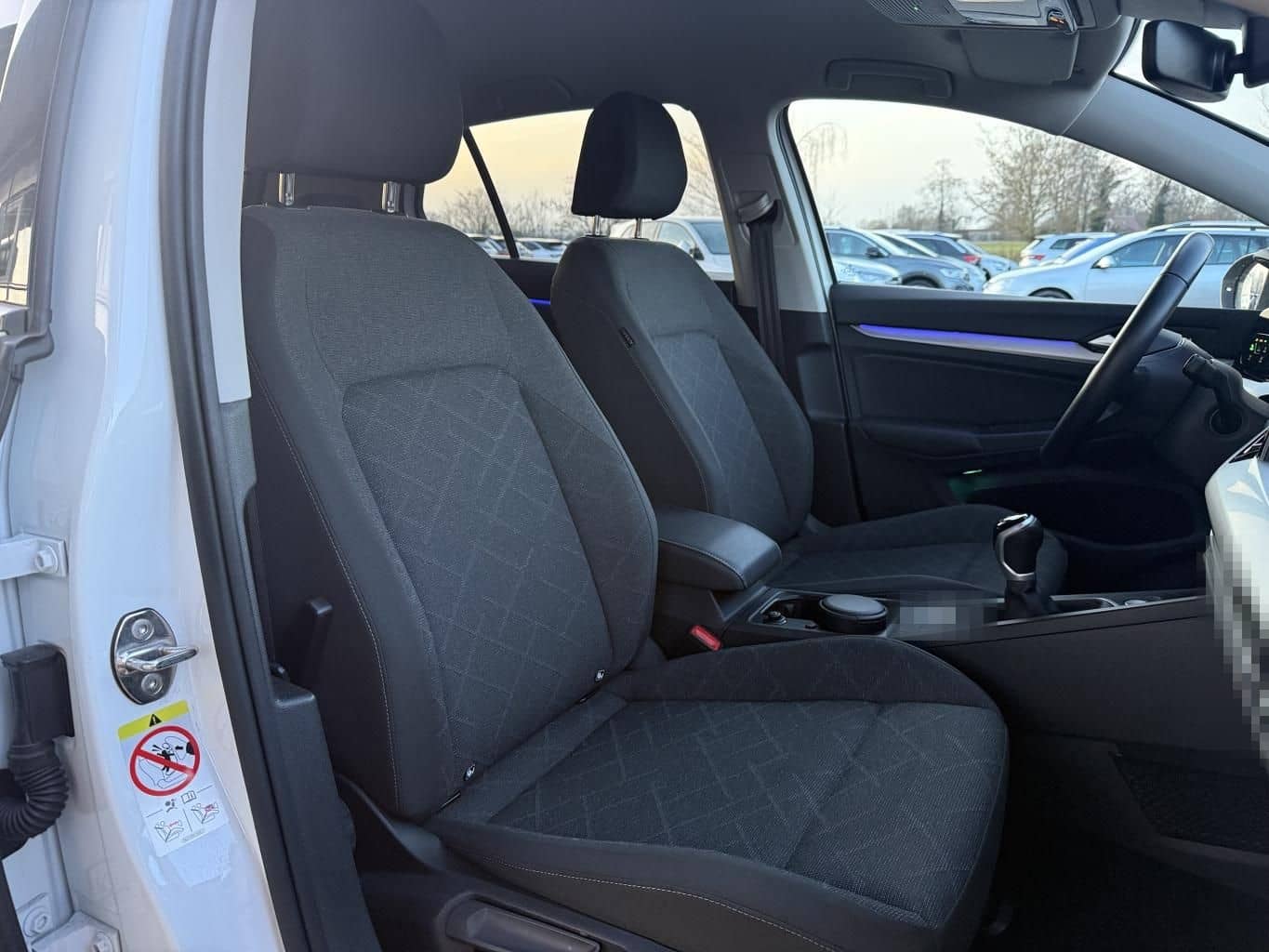 Volkswagen Golf 1.5 TSI Life APP-CONNECT+AHK+ACTIVE-INFO+LE foto 12