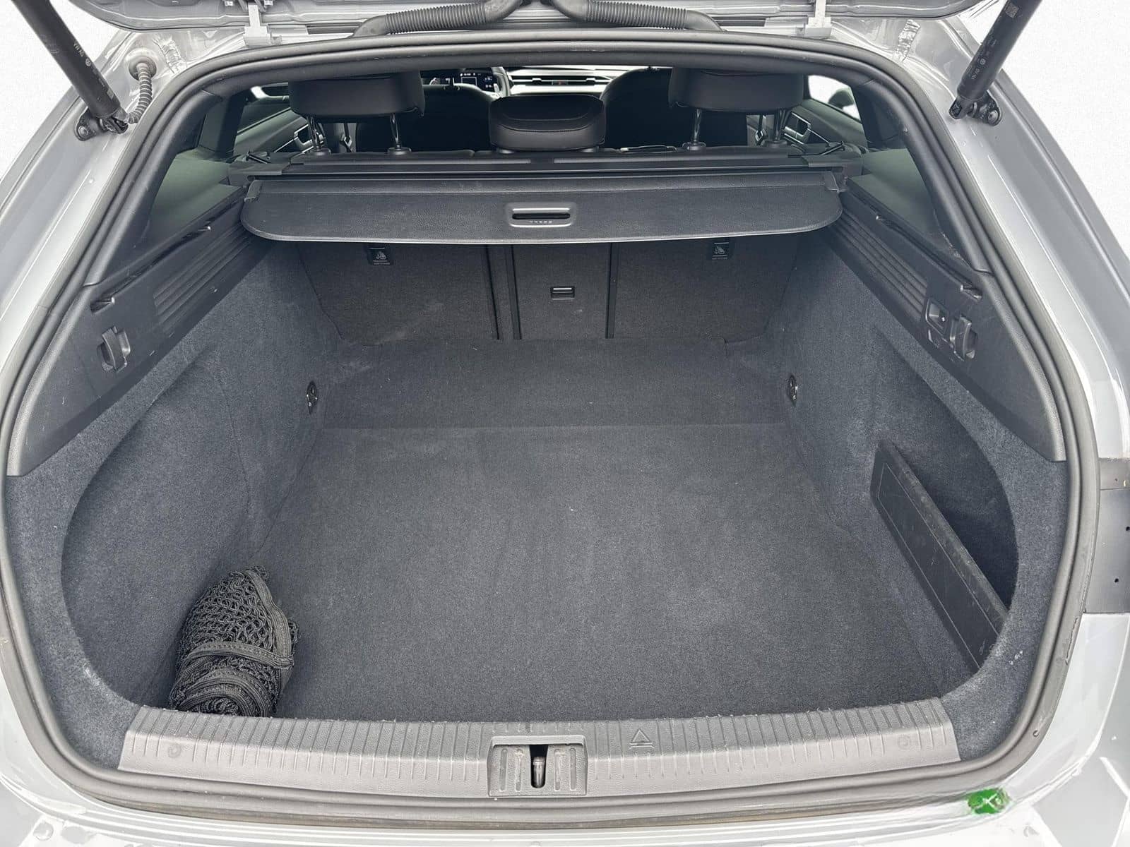 Volkswagen Arteon Shootingbrake R 2.0 TSI 4MOTION DSG AHK foto 13