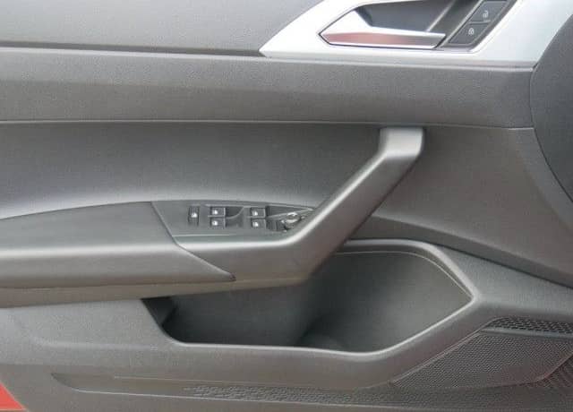 Volkswagen Taigo 1.0 TSI Goal DigCockpit PDC Kamera SHZ LED foto 13