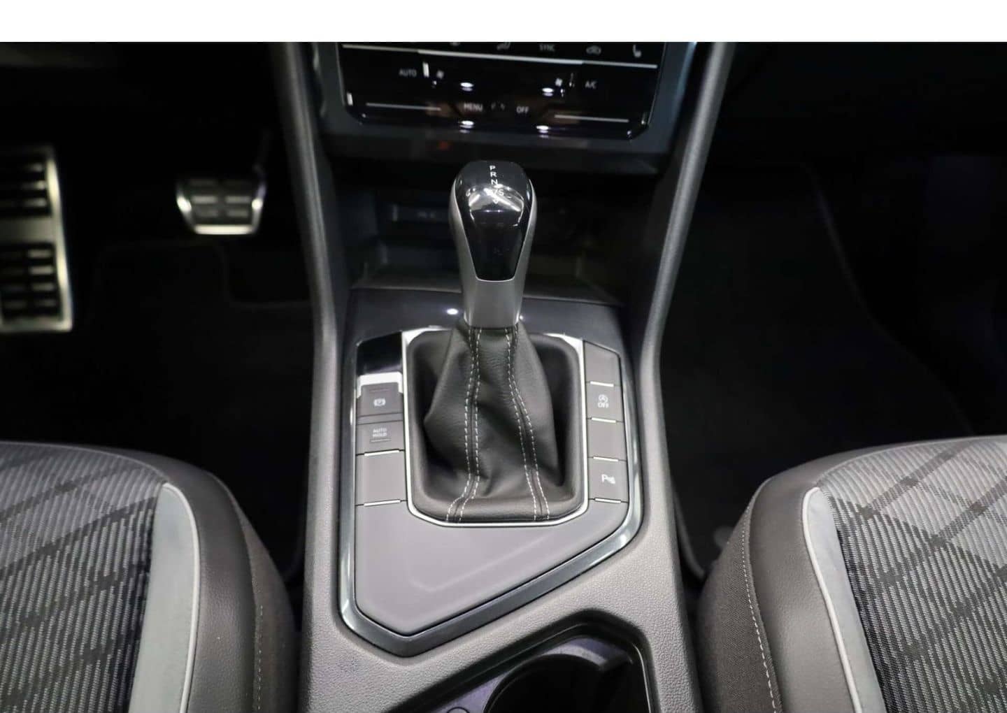 Volkswagen Tiguan 2.0 TDI SCR R-Line DSG AHK/LED/DAB/SH foto 13