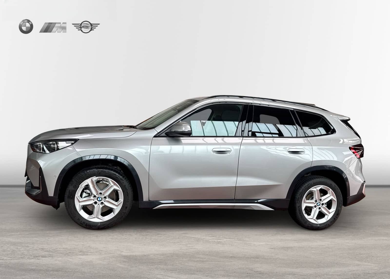 BMW X1 sDrive20i xLine*AHK*HK HiFi*DAB*Adapt. LED*Pa foto 2