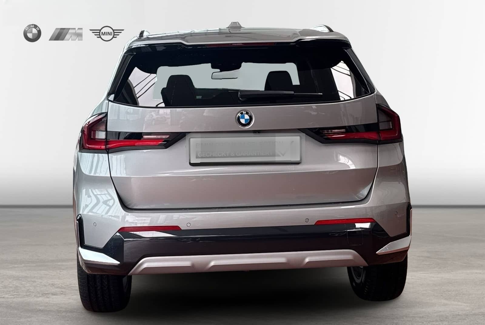 BMW X1 sDrive20i xLine*AHK*HK HiFi*DAB*Adapt. LED*Pa foto 4