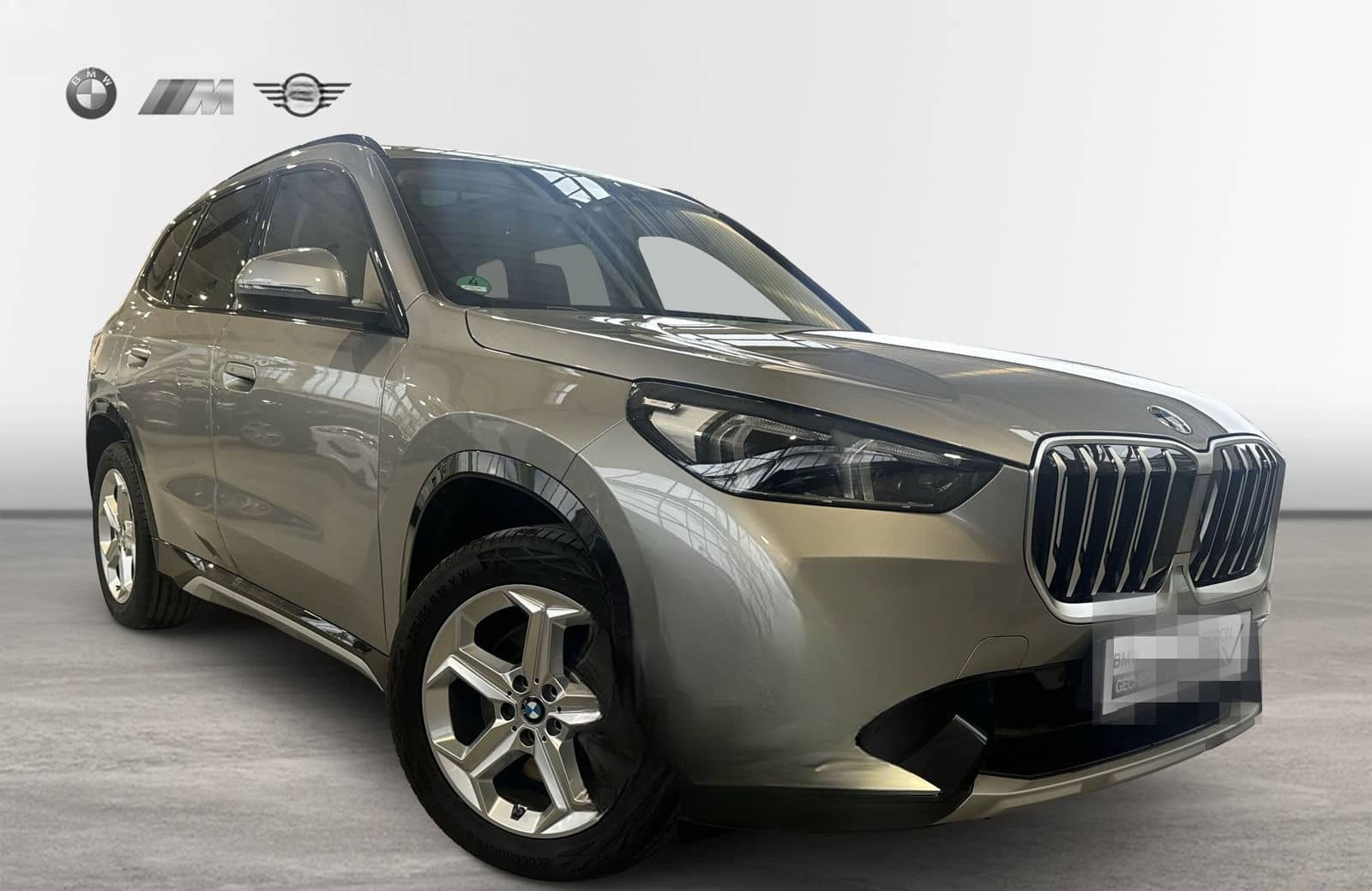 BMW X1 sDrive20i xLine*AHK*HK HiFi*DAB*Adapt. LED*Pa foto 6