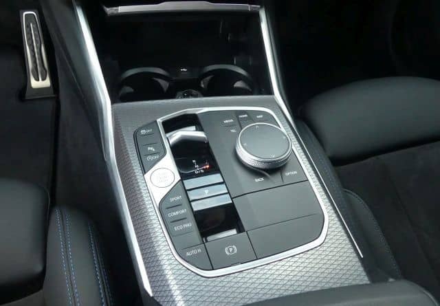 BMW 318 i Tour M Sportp. AHK°ACC*18"-Ad.LED°el.Sitze foto 11