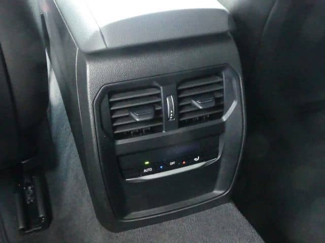 BMW 318 i Tour M Sportp. AHK°ACC*18"-Ad.LED°el.Sitze foto 12