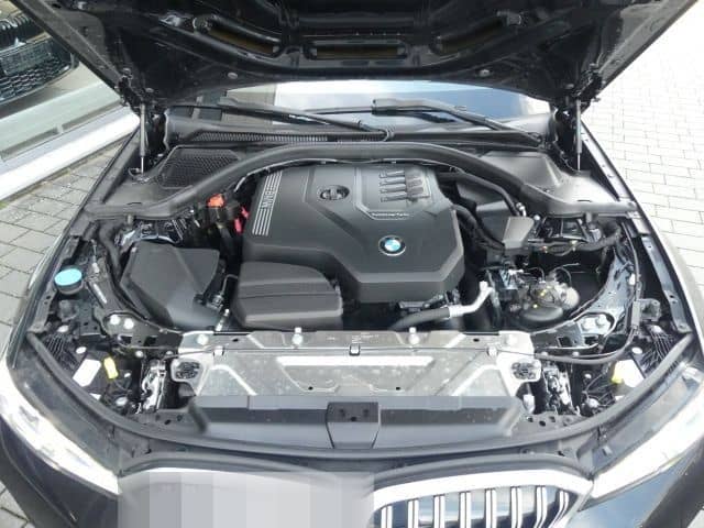 BMW 318 i Tour M Sportp. AHK°ACC*18"-Ad.LED°el.Sitze foto 5