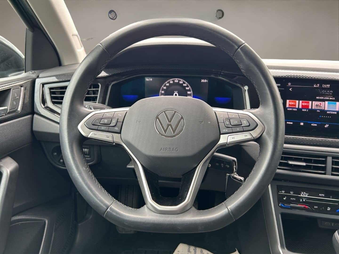 Volkswagen Taigo 1.0 TSI ''X-tra'' DSG (LED/ACC/Totwinkelas foto 14