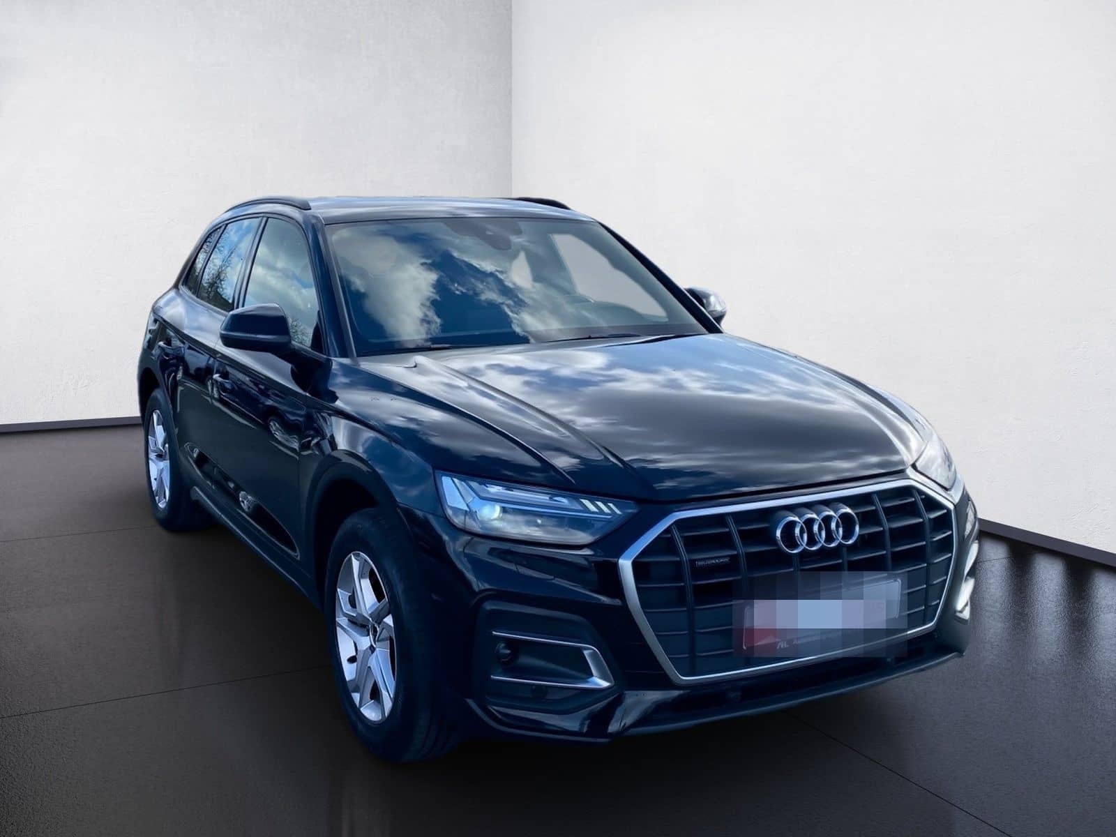 Audi Q5 50 TFSI e quattro S-tronic Matrix Navi ACC AH foto 8