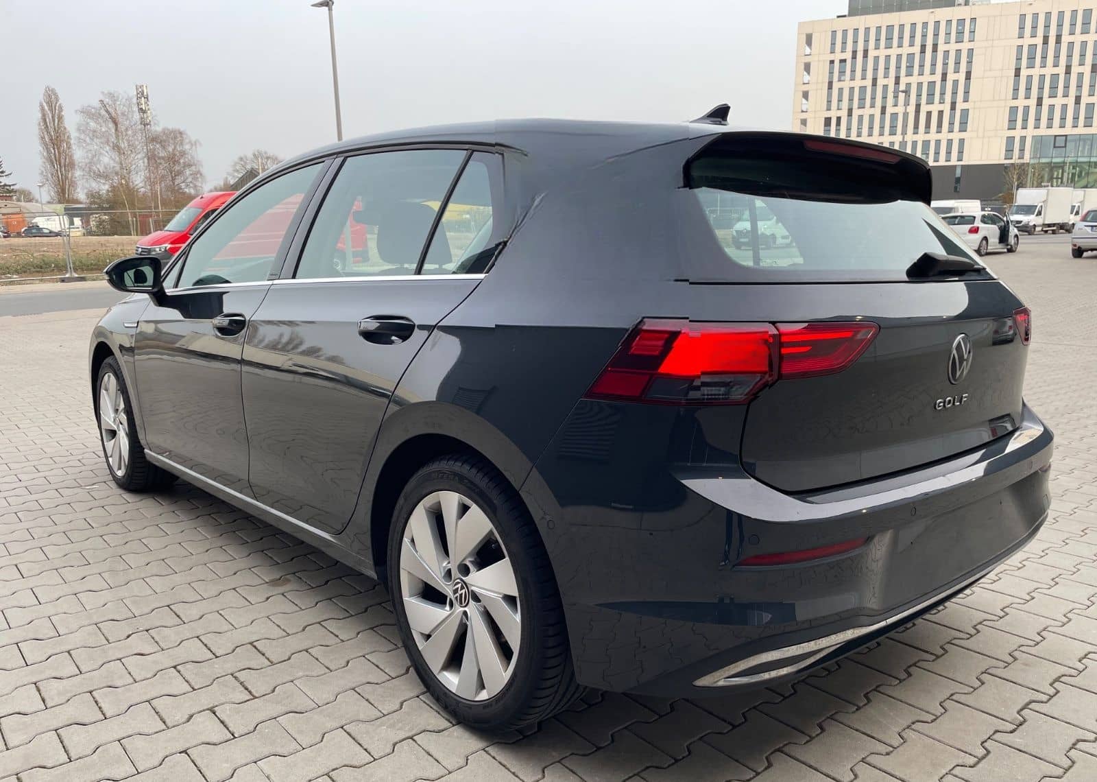 Volkswagen Golf VIII 8 Style Limo. LED KAMERA ACC KLIMA foto 5