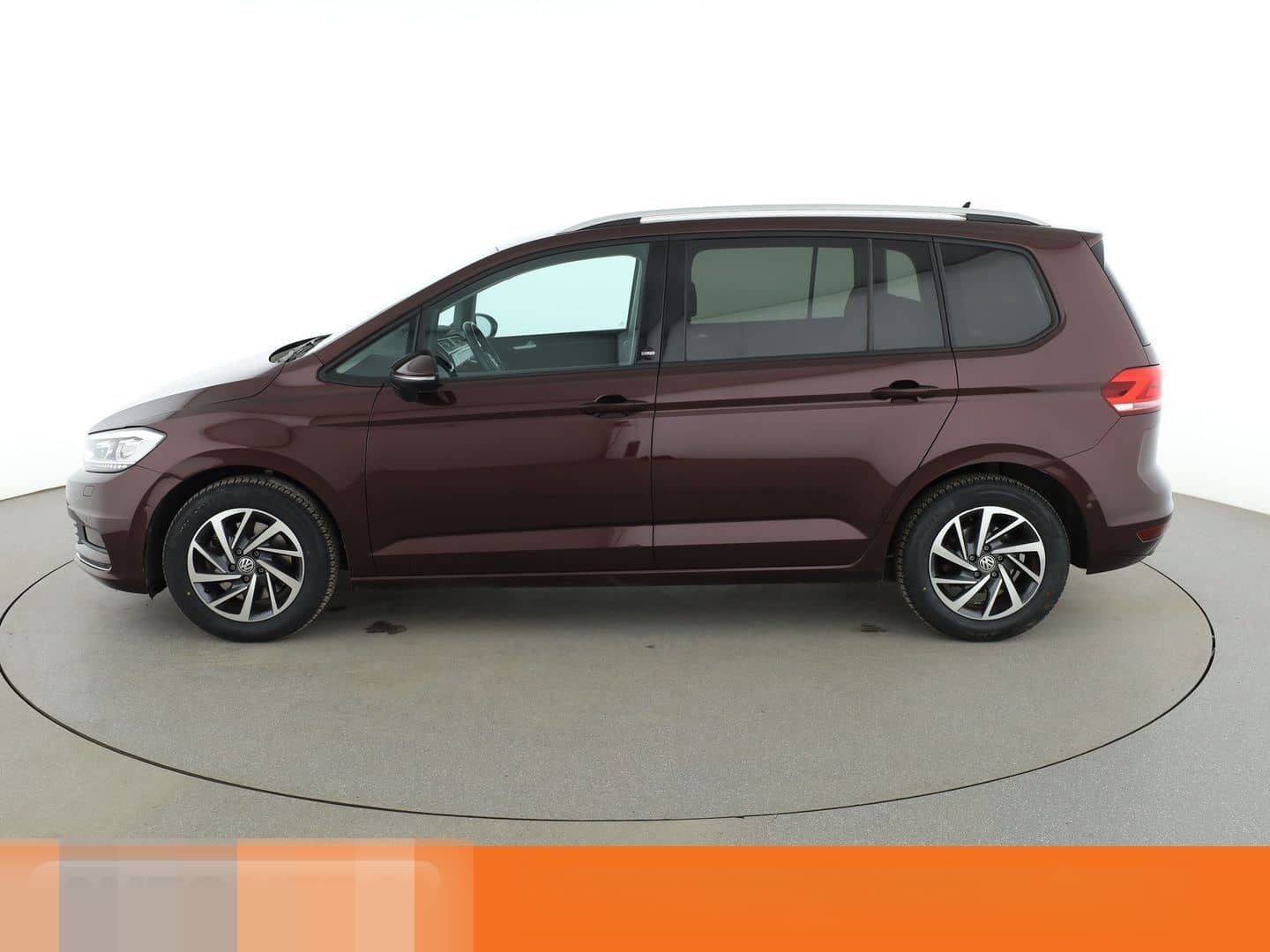 Volkswagen Touran 1.4 TSI Sound BlueMotion*NAVI*CAM*SHZ* foto 3