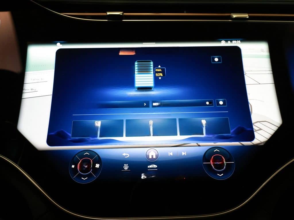 Mercedes-Benz EQE 53 AMG 4M+ Premium Distr. LED Luftf. Kamera foto 17