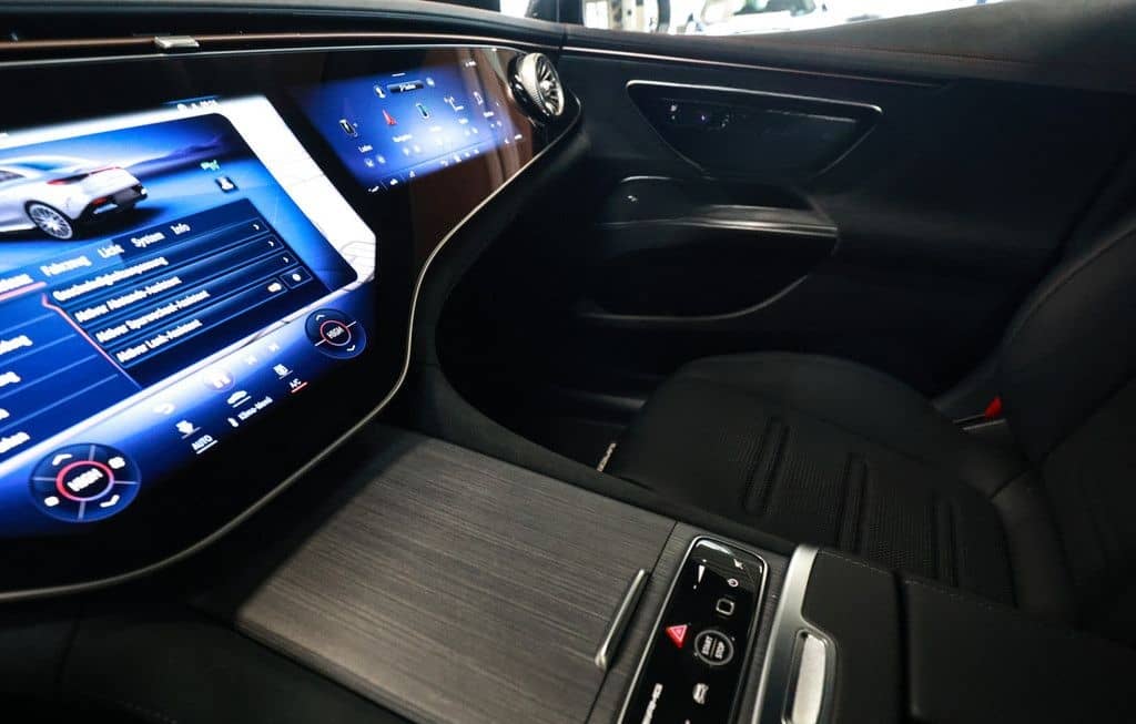 Mercedes-Benz EQE 53 AMG 4M+ Premium Distr. LED Luftf. Kamera foto 24