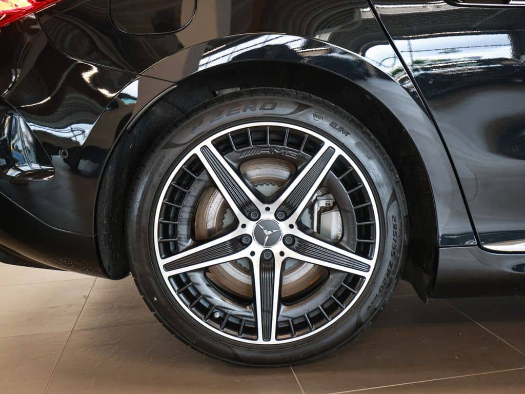 Mercedes-Benz EQE 53 AMG 4M+ Premium Distr. LED Luftf. Kamera foto 10