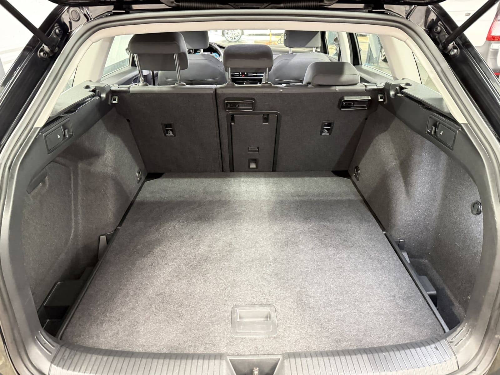 Volkswagen Golf Variant 2.0 TDI SCR DSG Life | LED | ACC foto 14