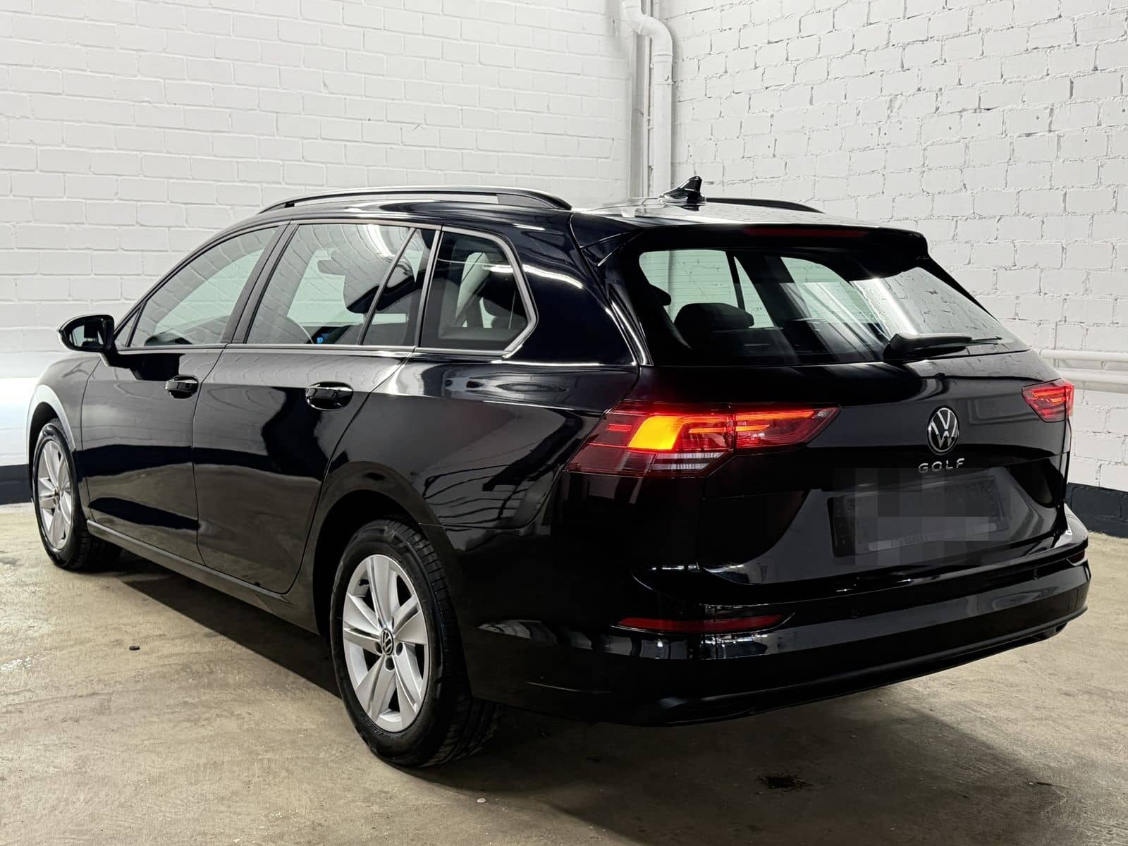 Volkswagen Golf Variant 2.0 TDI SCR DSG Life | LED | ACC foto 6