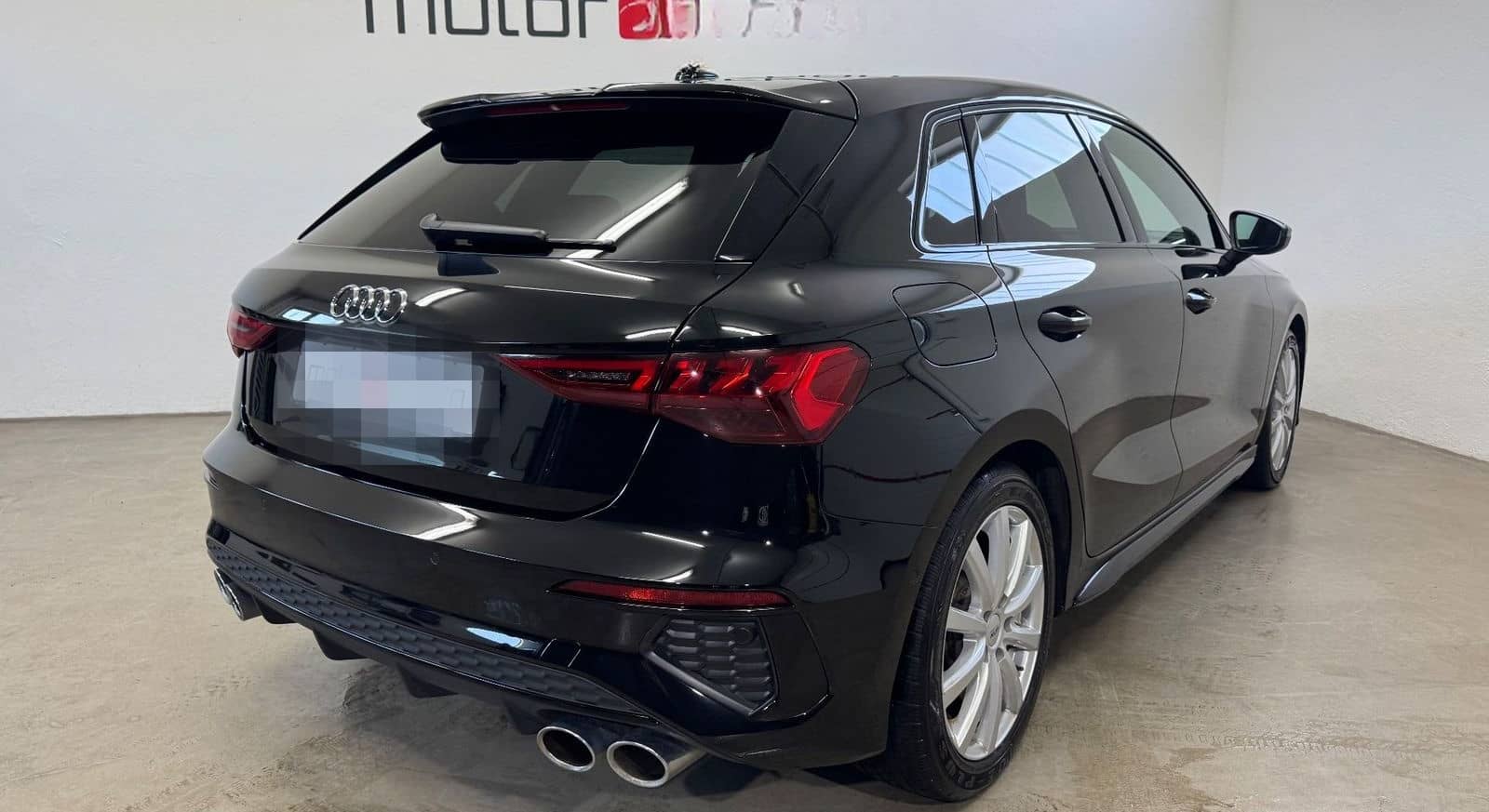 Audi S3 2.0 TFSI quattro Matrix|PanoSD|B&O| 19" foto 7