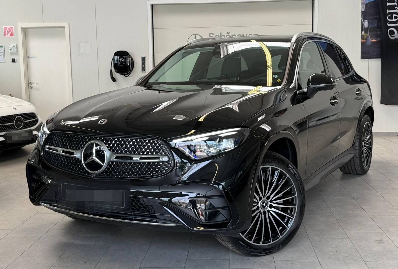 Mercedes-Benz GLC 300 de 4M AMG DISTR+AHK+BURM+PANO+HUD+MEMORY foto 1