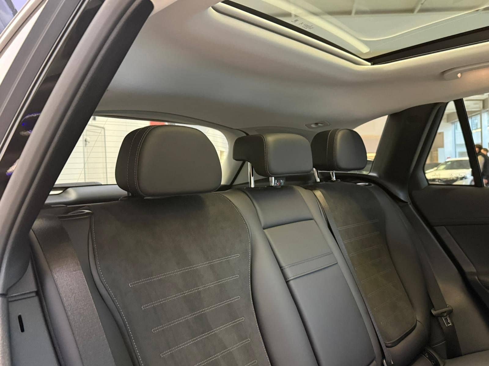 Mercedes-Benz GLC 300 de 4M AMG DISTR+AHK+BURM+PANO+HUD+MEMORY foto 20