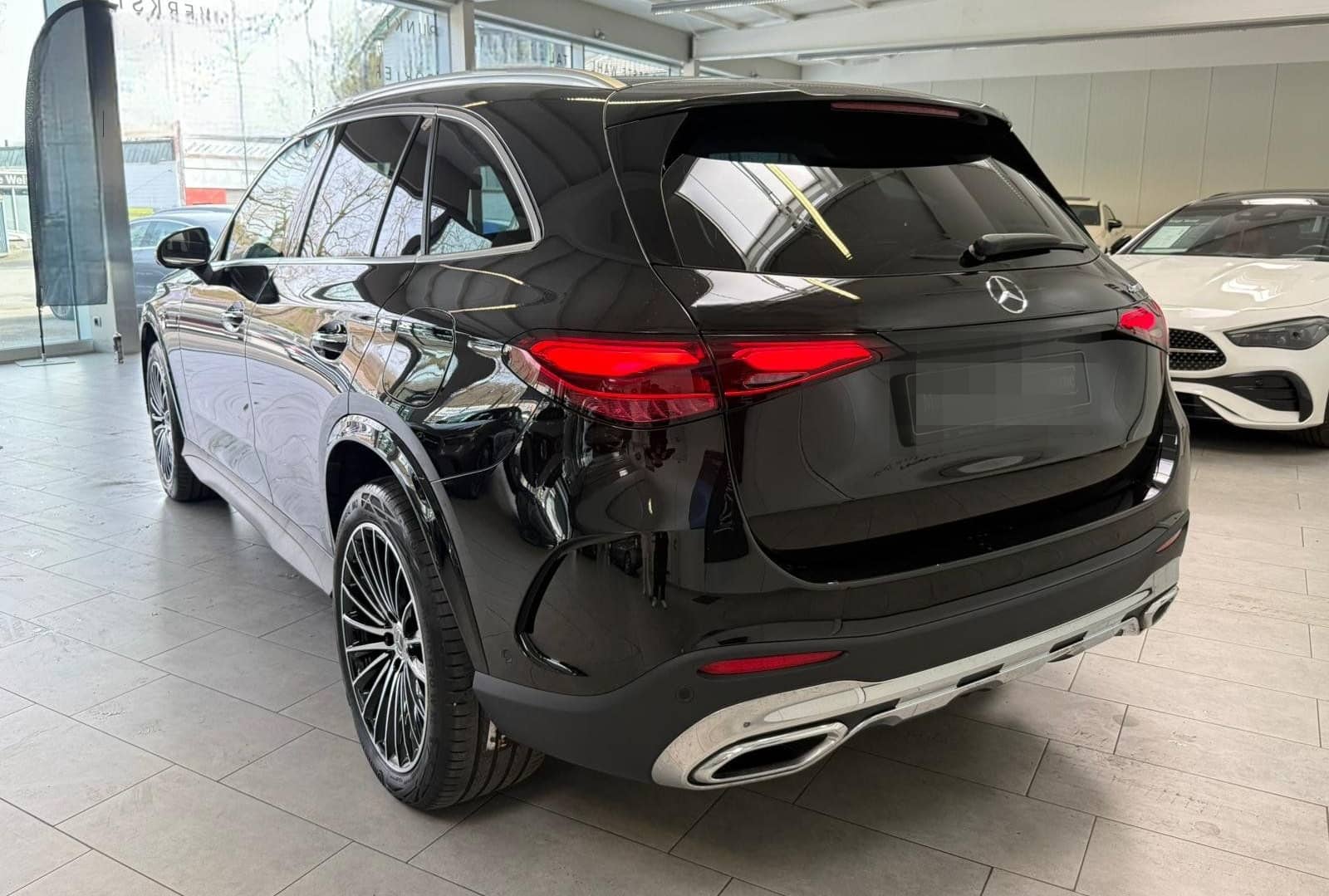 Mercedes-Benz GLC 300 de 4M AMG DISTR+AHK+BURM+PANO+HUD+MEMORY foto 6