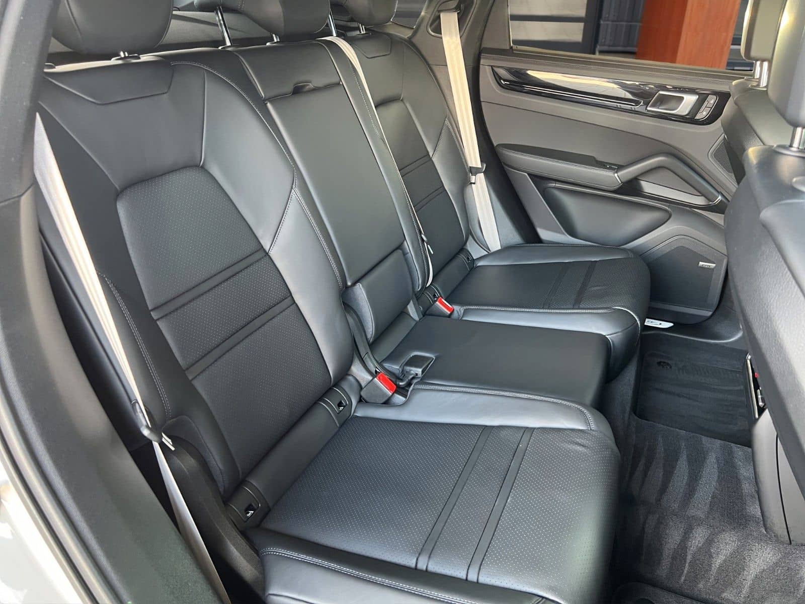 Porsche Cayenne E-Hyb. Coupe PLATINUM Ed. SPORT DESIGN! foto 15