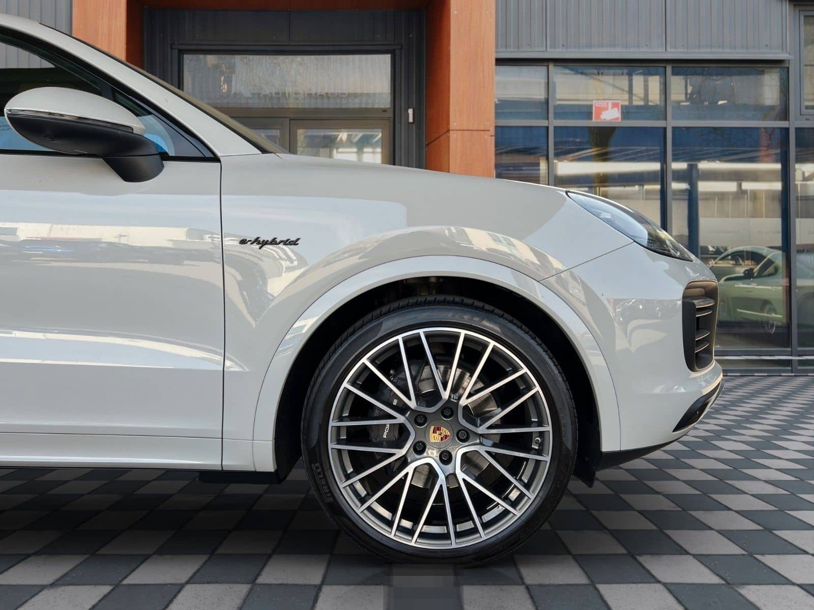 Porsche Cayenne E-Hyb. Coupe PLATINUM Ed. SPORT DESIGN! foto 23