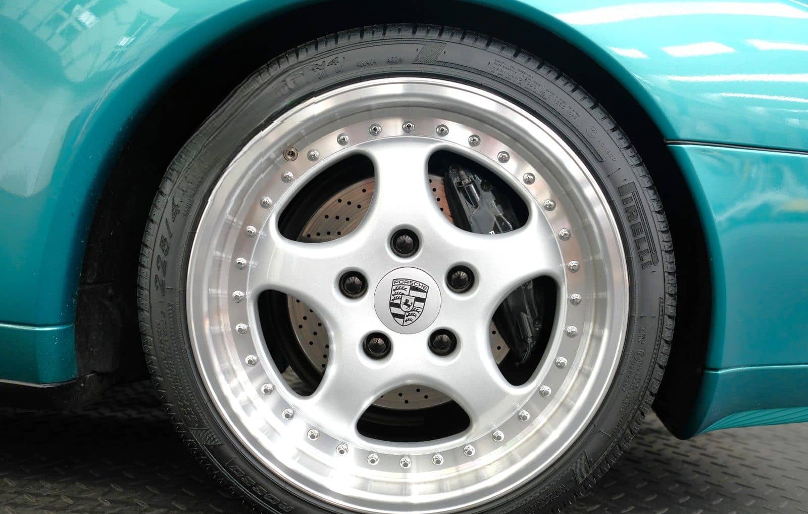 Porsche 993 Carrera/SONDERLACK/HISTORIE/18ZOLL foto 11