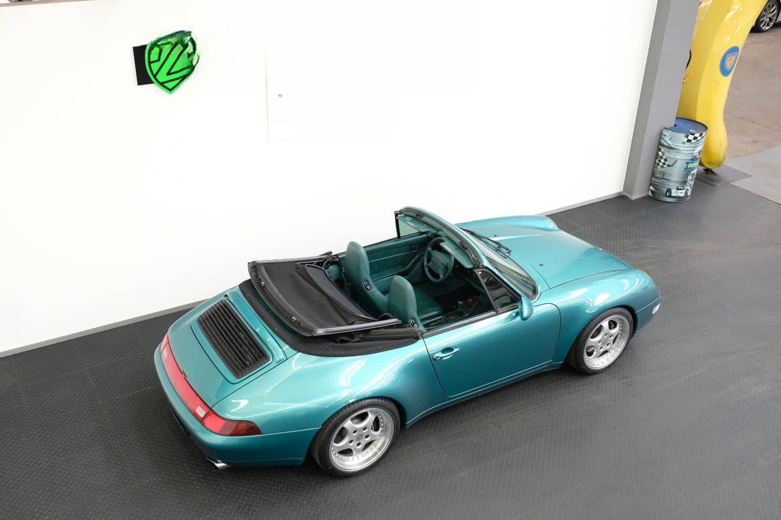 Porsche 993 Carrera/SONDERLACK/HISTORIE/18ZOLL foto 6