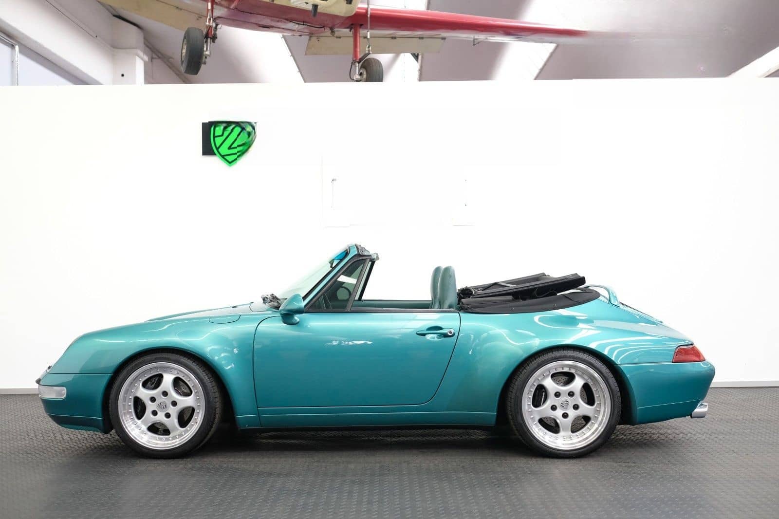 Porsche 993 Carrera/SONDERLACK/HISTORIE/18ZOLL foto 10