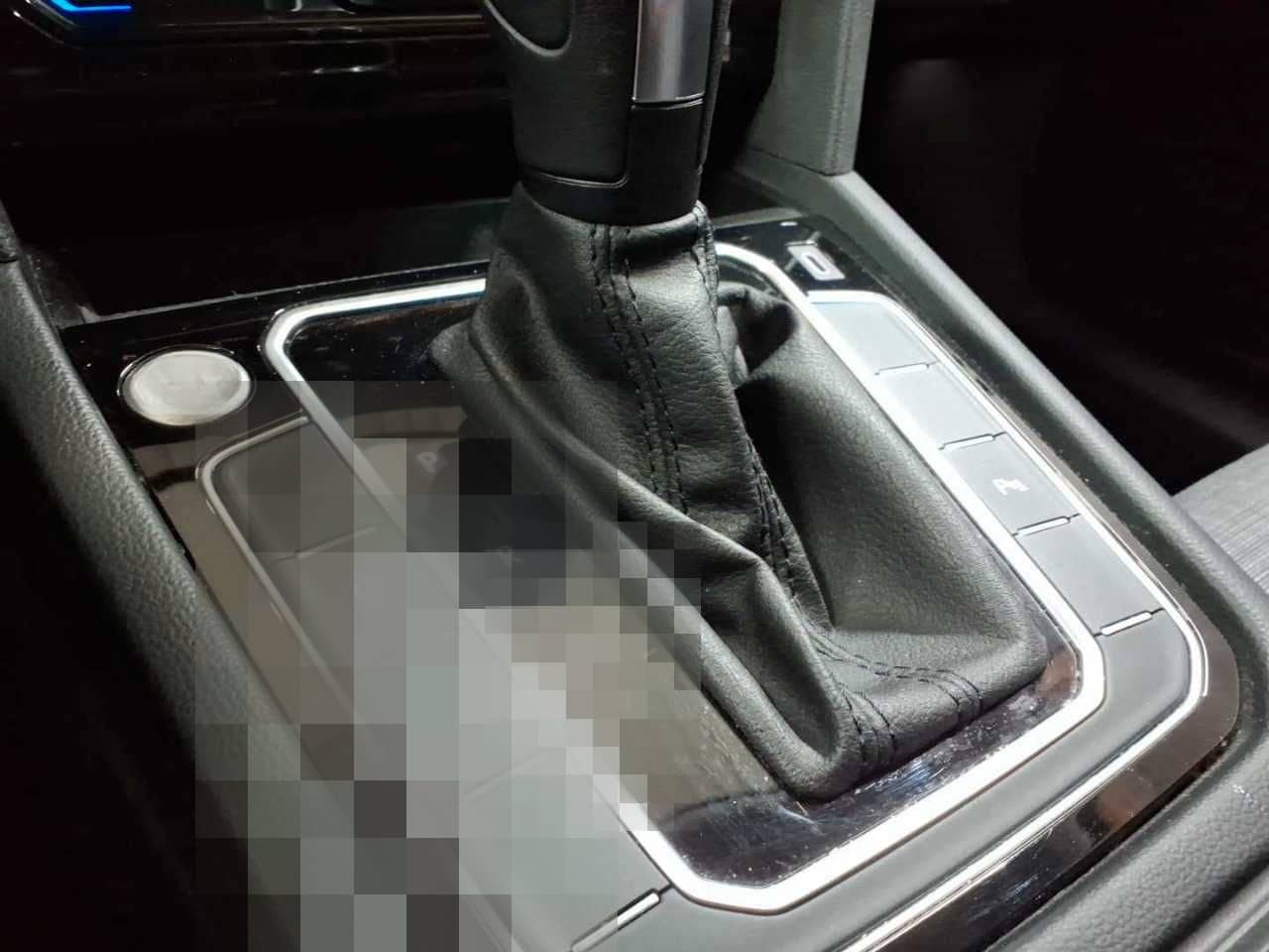 Volkswagen Passat Variant 2.0 TDI Aut. AHK LED NAV foto 17