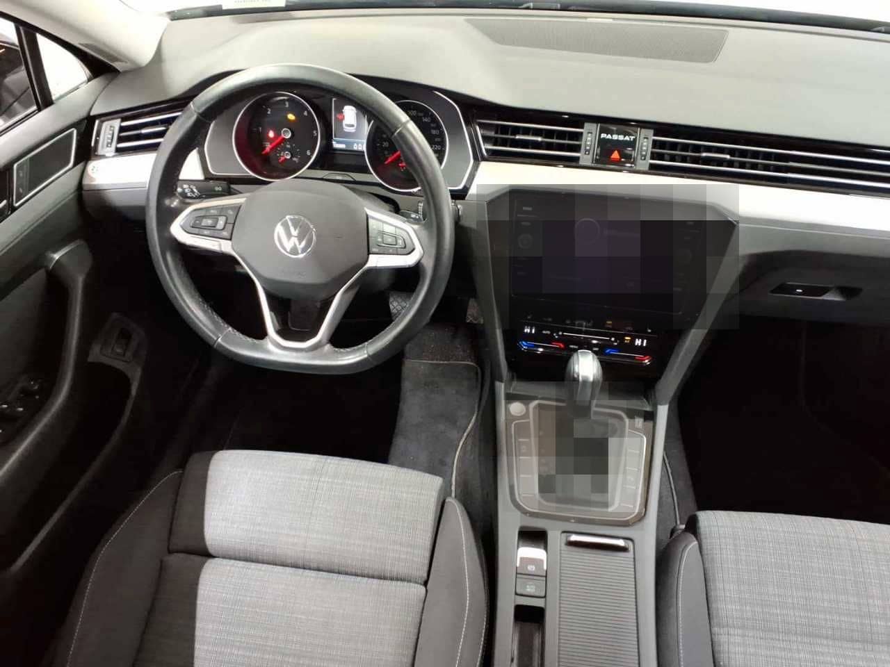 Volkswagen Passat Variant 2.0 TDI Aut. AHK LED NAV foto 6
