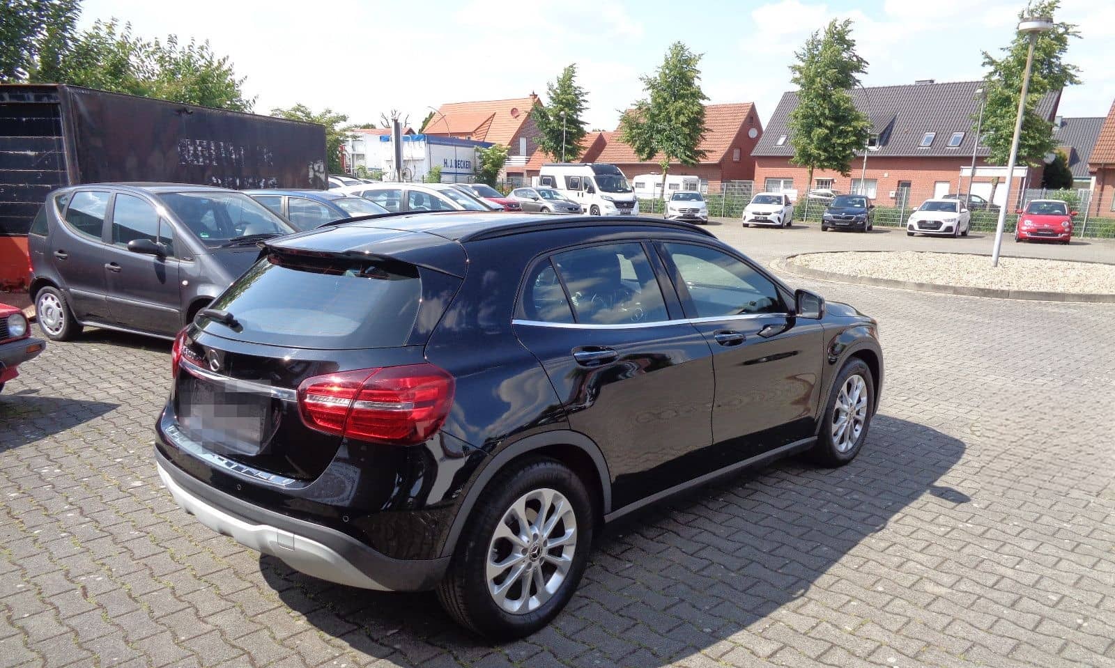 Mercedes-Benz GLA 200 Autom., Kam. Navi.LM, Keyl.LED,Met. PTS, foto 3