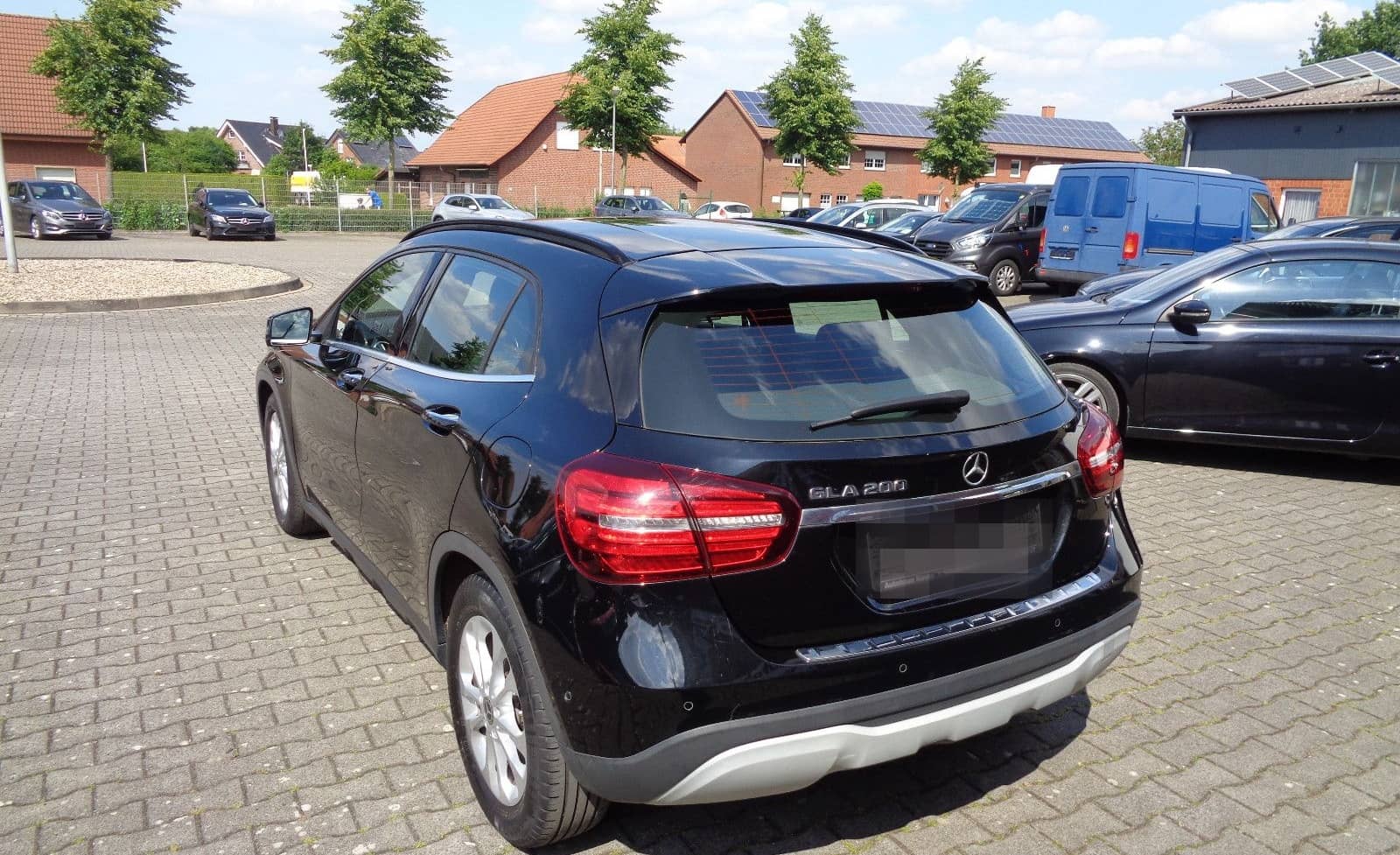 Mercedes-Benz GLA 200 Autom., Kam. Navi.LM, Keyl.LED,Met. PTS, foto 4