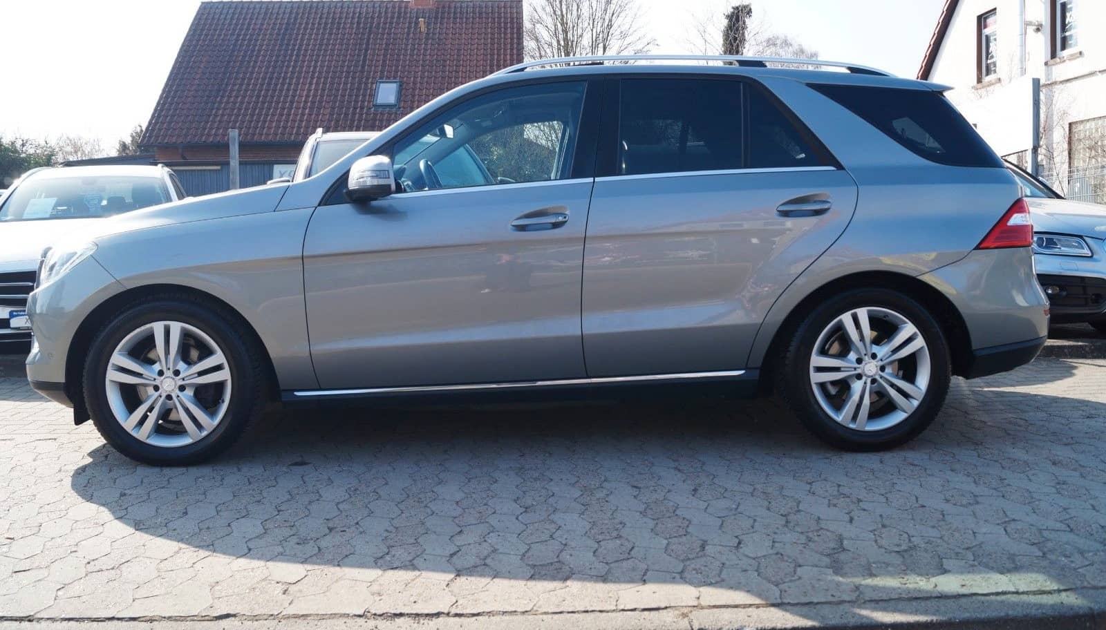 Mercedes-Benz ML 350 CDI BlueTec 4Matic 7G-Tronic Sportpaket foto 4