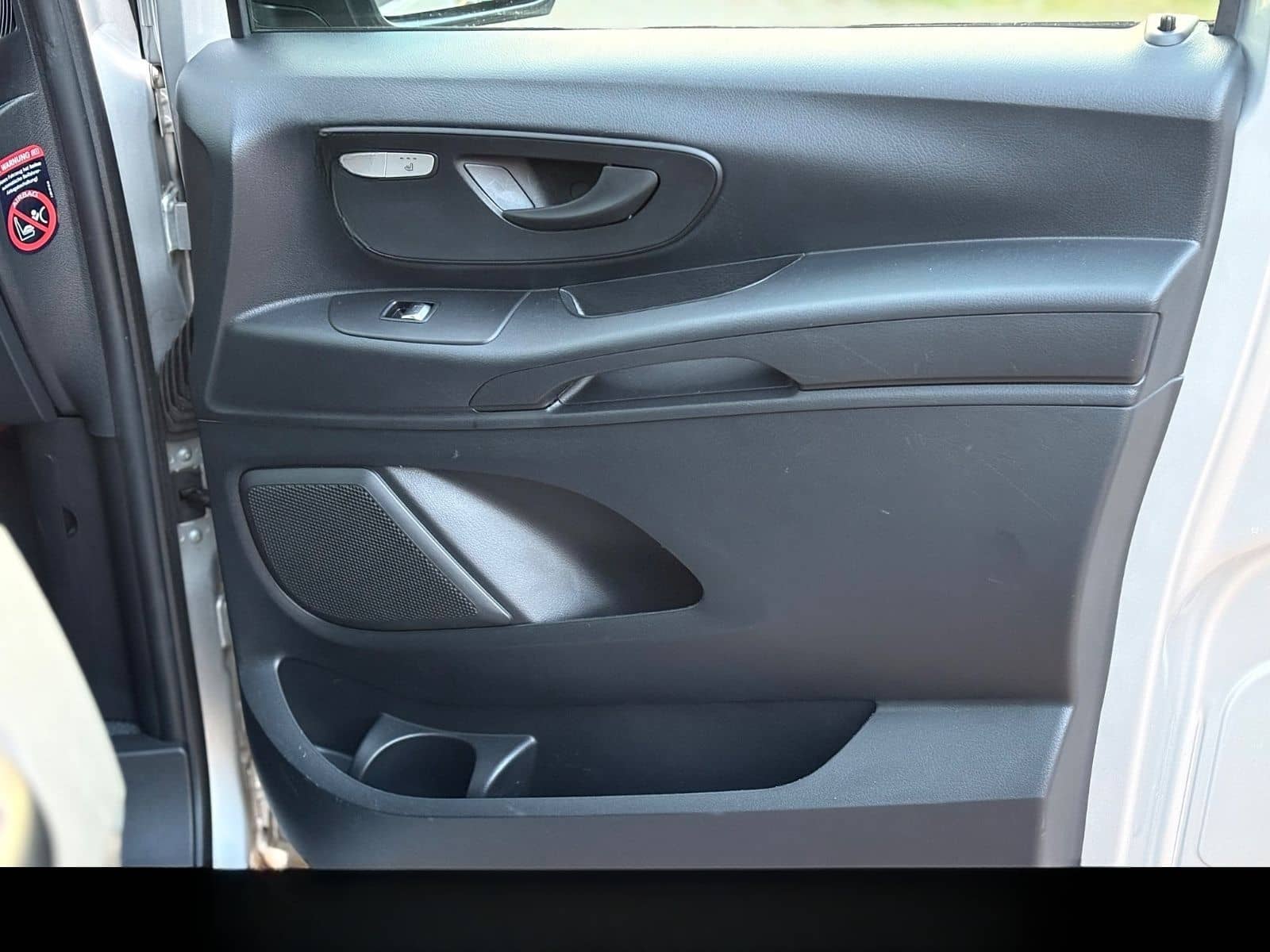 Mercedes-Benz Vito Mixto 119 RWD lang 9G+LED+AHK+TEMPO+SITZH. foto 14