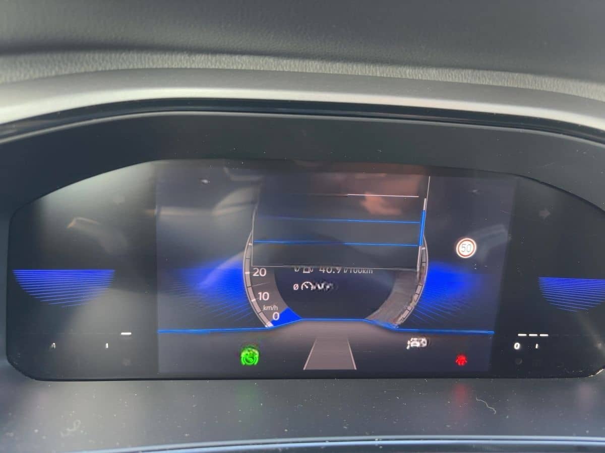 Volkswagen T-Roc Life 2.0 TDI DSG LED APP NAV PARK-ASSIST foto 16