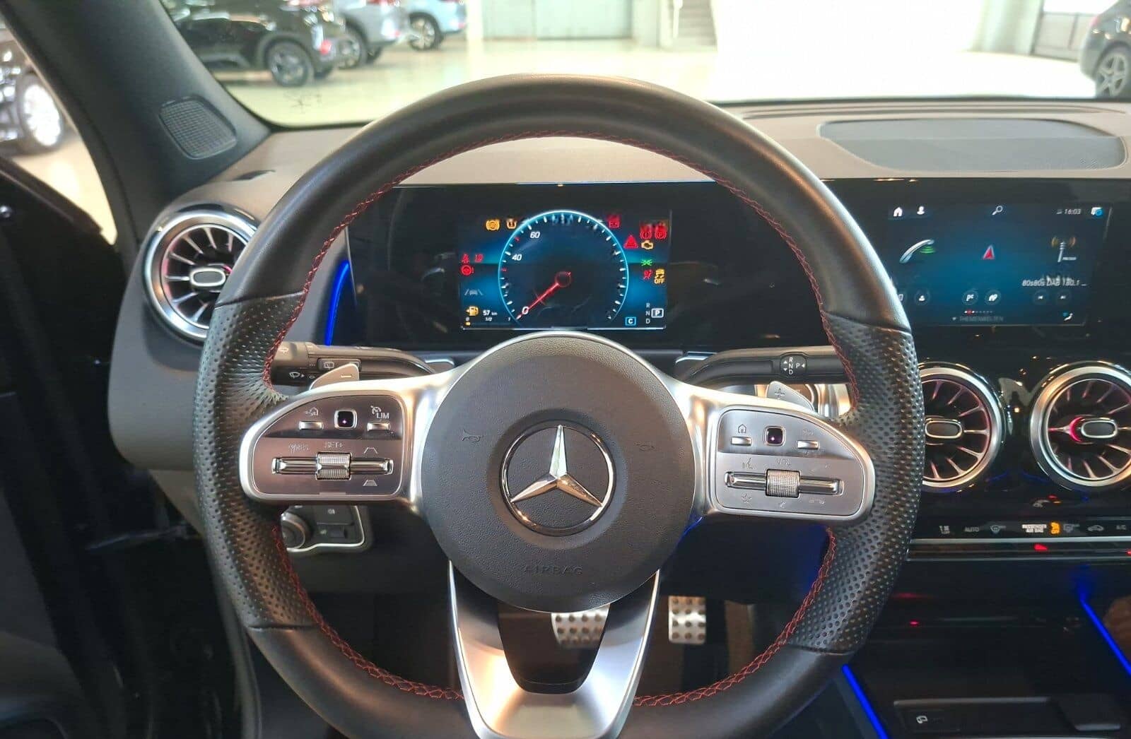 Mercedes-Benz GLB 200 d foto 15