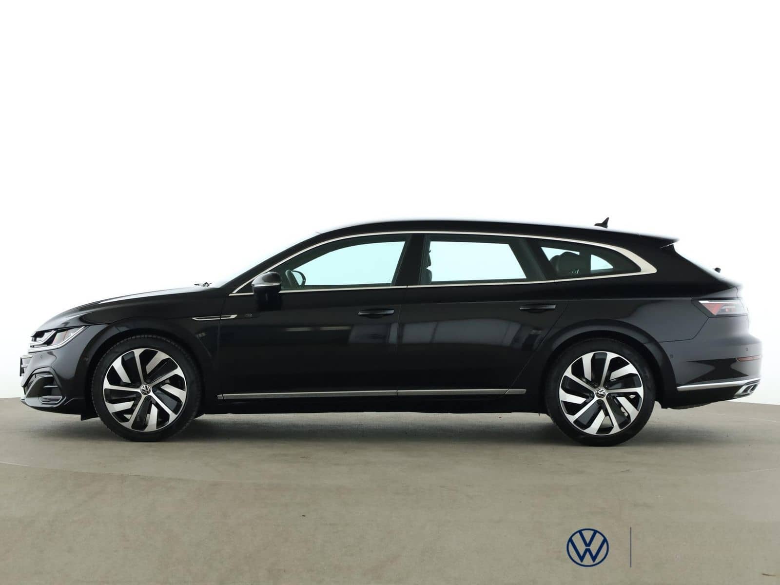 Volkswagen Arteon Shooting Brake 2.0 TSI R-LINE+DSG+STANDHZ foto 3